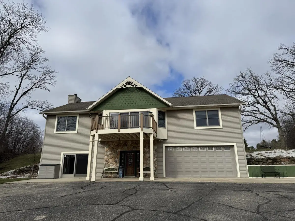 W360S10139 Markham ROAD, Eagle, WI 53119 - #1