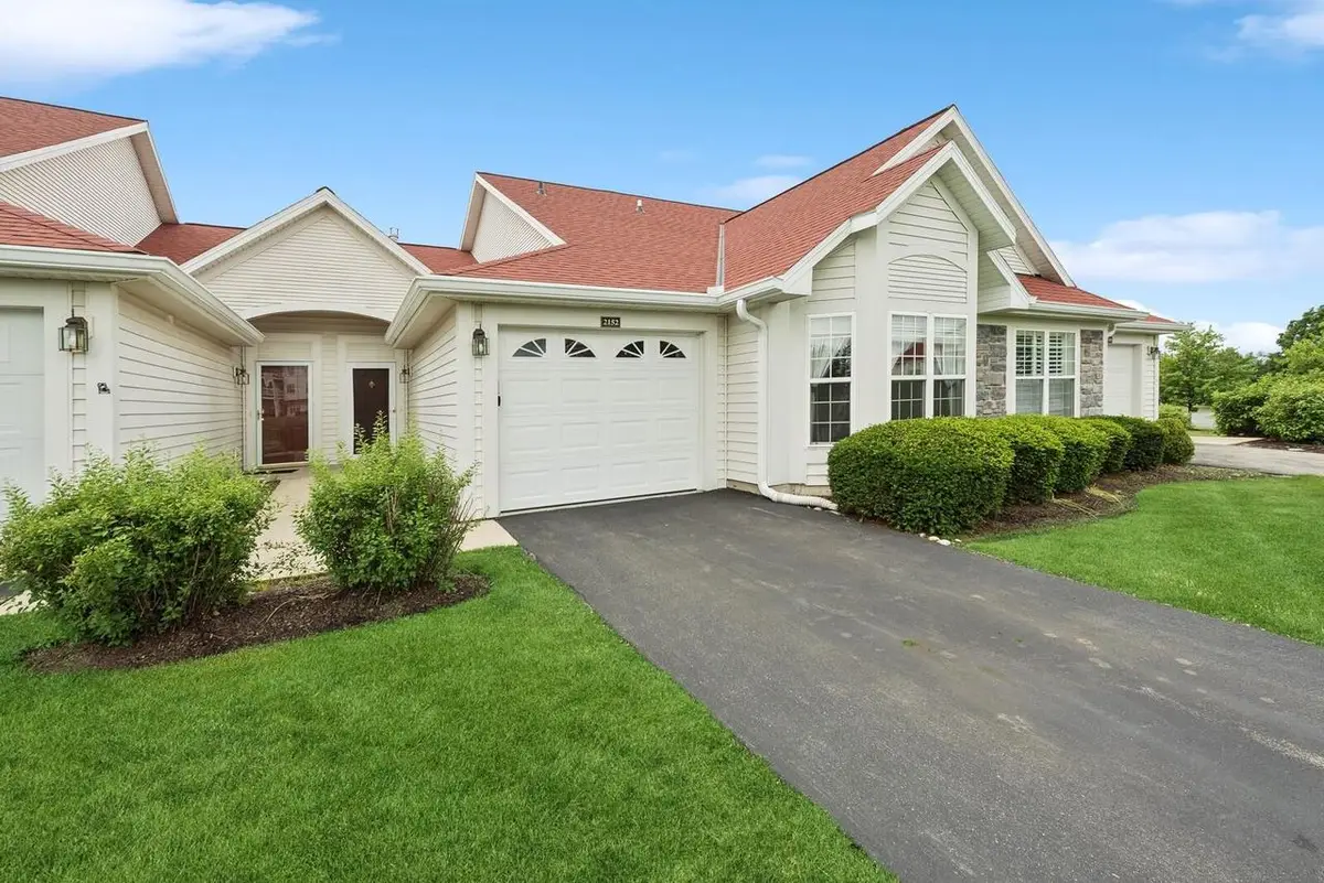 2152 Newbury LANE, Delavan, WI 53115 - #1