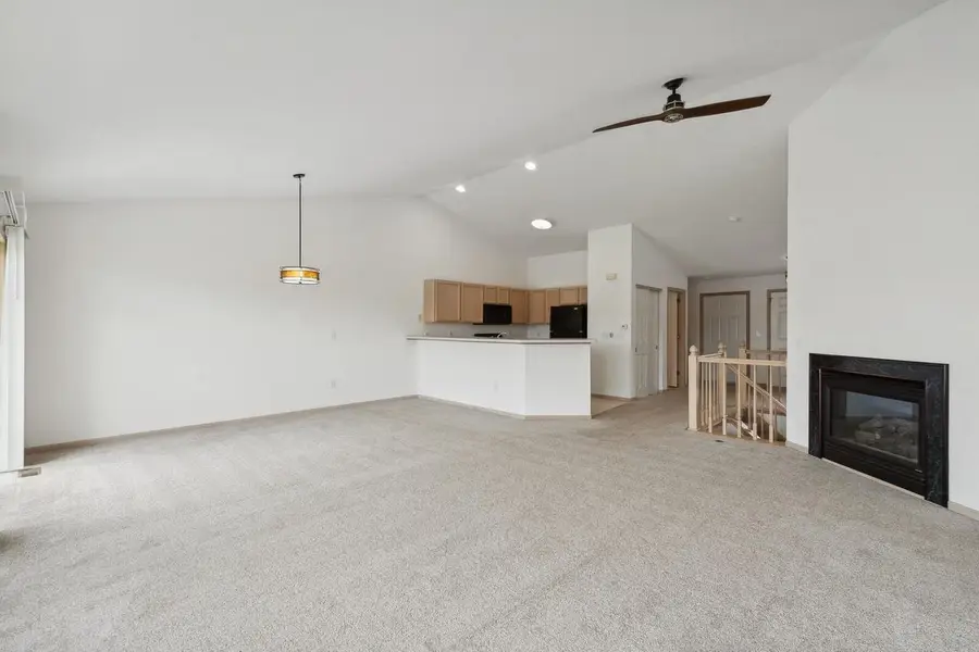 2152 Newbury LANE, Delavan, WI 53115 - #2