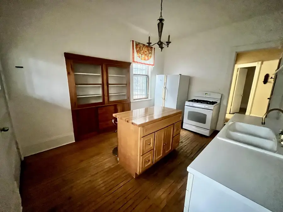 1682-1684 N Cass STREET, Milwaukee, WI 53202 - #3