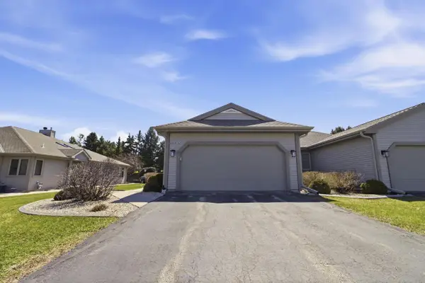 N80W17455 Robin CIRCLE, Menomonee Falls, WI 53051