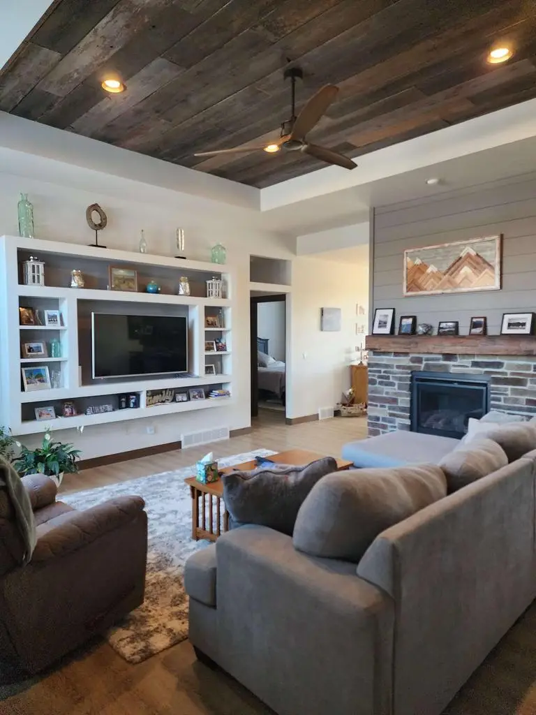 124 Fox TRAIL, Hilbert, WI 54129 - #3