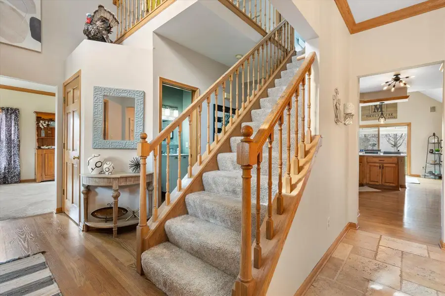 N66W13490 Crestwood DRIVE, Menomonee Falls, WI 53051 - #3