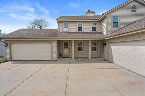1248 River Park CIRCLE #E, Mukwonago, WI 53149