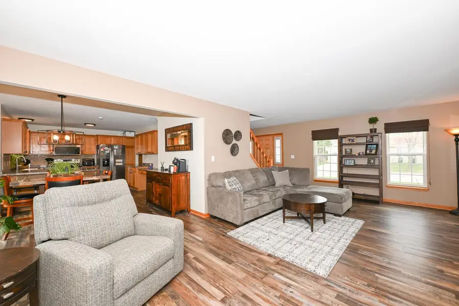 3728 Stillwater CIRCLE, Waukesha, WI 53189 - #3