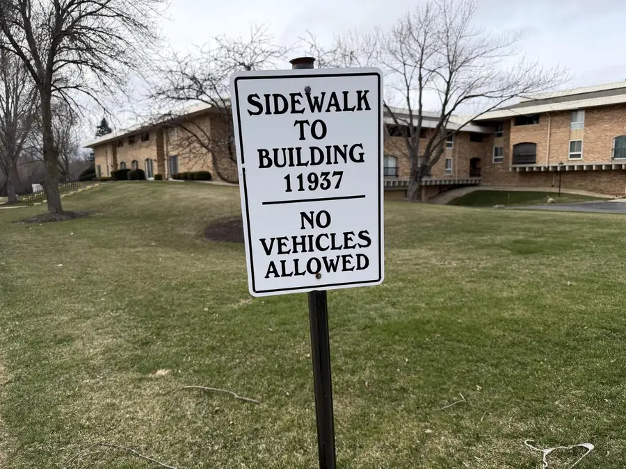 11937 W Appleton AVENUE #12, Milwaukee, WI 53224 - #3