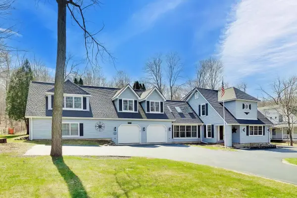 W4687 S Lakeshore DRIVE, Fontana, WI 53125