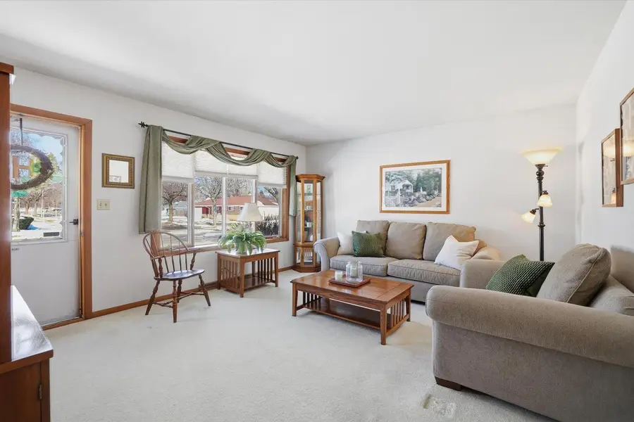 6403 W Spokane STREET, Milwaukee, WI 53223 - #3