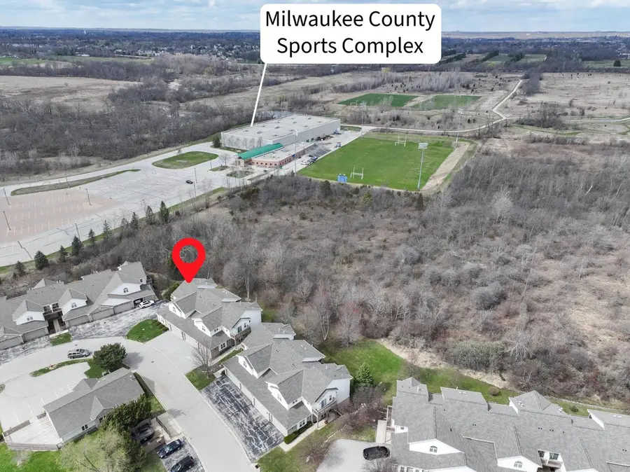 9267 S 54th STREET, Franklin, WI 53132 - #2