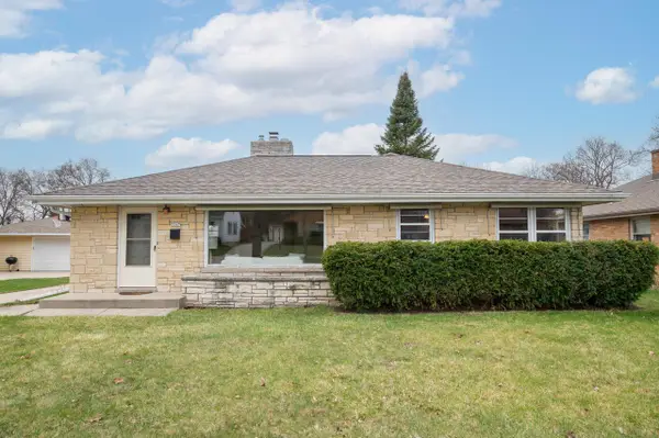 3267 N 97th STREET, Milwaukee, WI 53222