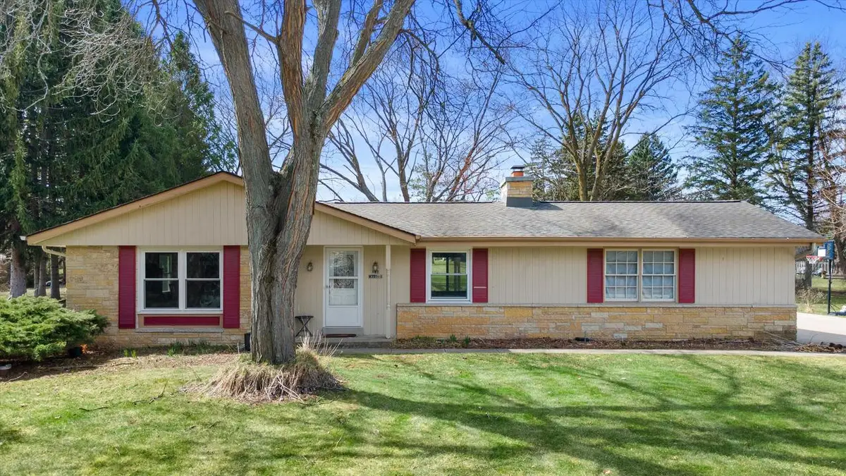 N81W22561 Susan PLACE, Lisbon, WI 53089 - #1