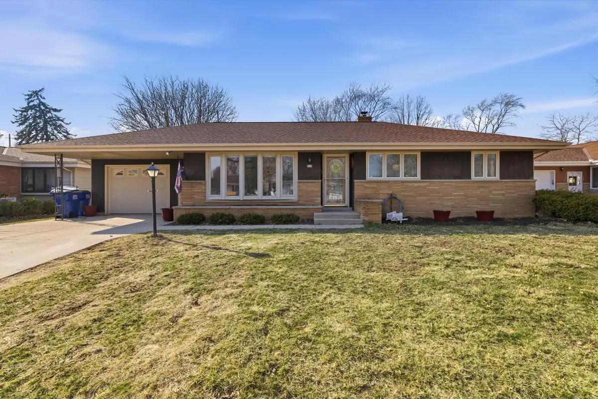 919 N Stanford STREET, Port Washington, WI 53074 - #1