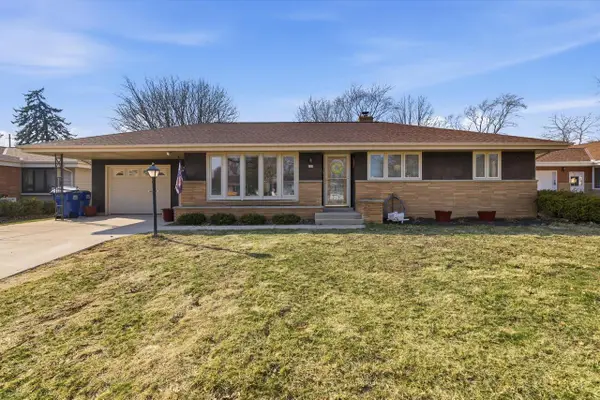 919 N Stanford STREET, Port Washington, WI 53074