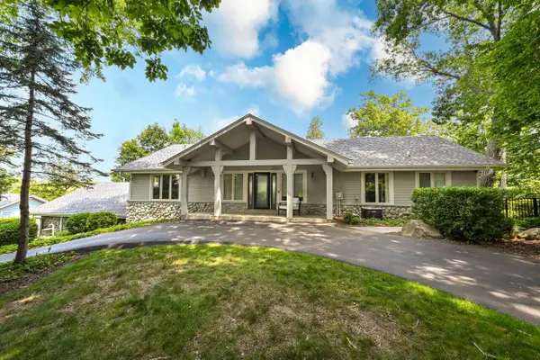 34436 Valley ROAD, Summit, WI 53066