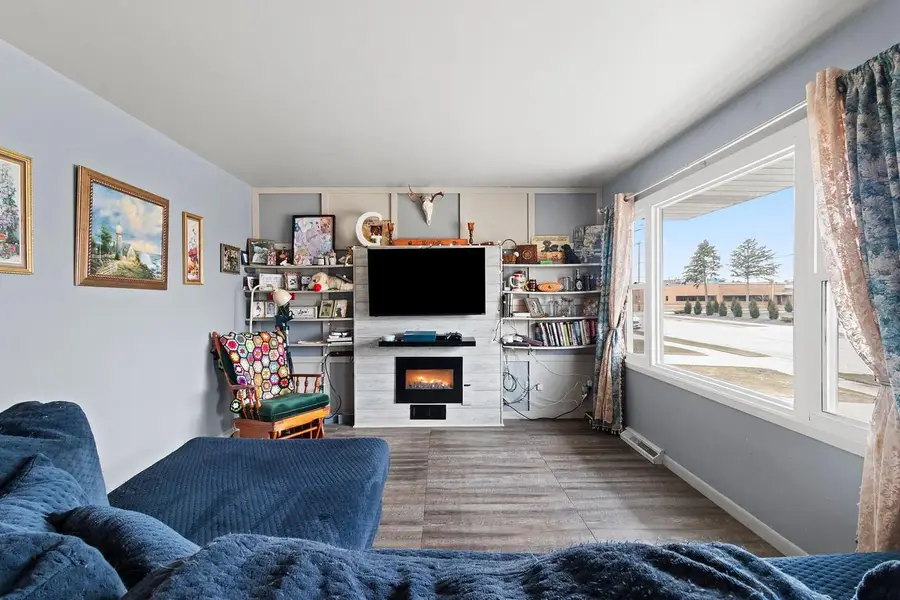 717 Buchholz STREET, Two Rivers, WI 54241 - #3