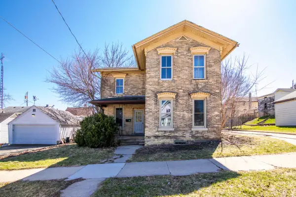 307 W Cady STREET, Watertown, WI 53094