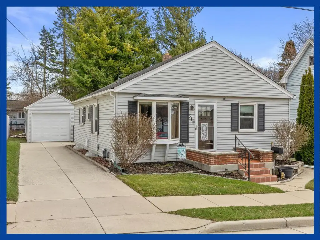 516 Third STREET, Hartford, WI 53027 - #1