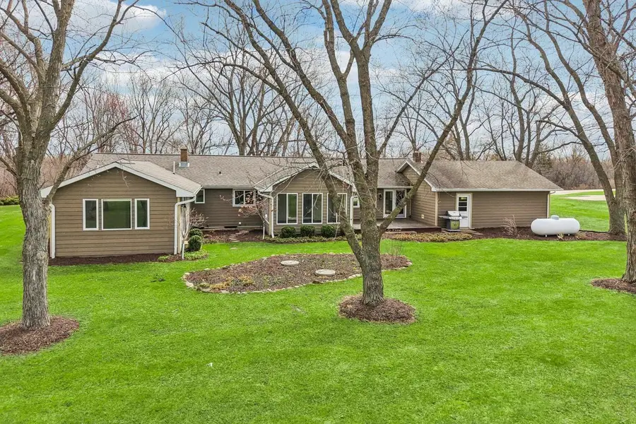 1433 N Golden Lake ROAD, Summit, WI 53066 - #2