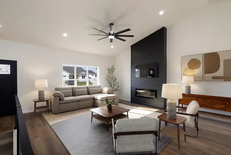 270 Southern DRIVE, Holmen, WI 54636 - #2