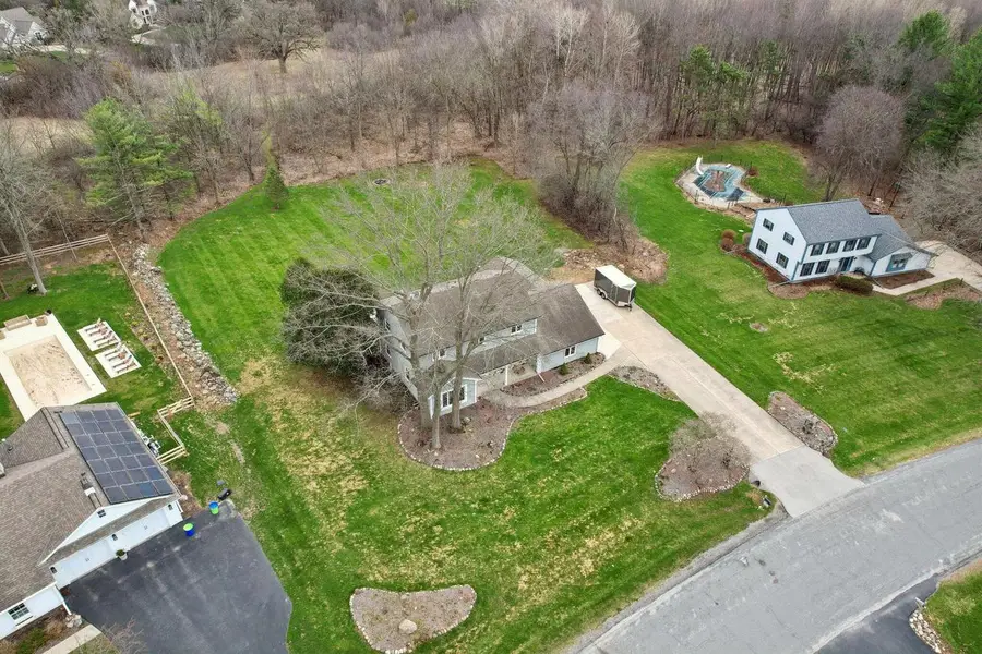 N61W29595 S Woodfield ROAD, Hartland, WI 53029 - #3