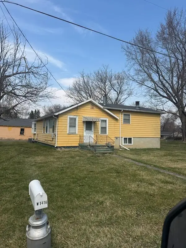1416 W Locust ROAD, Genoa City, WI 53128