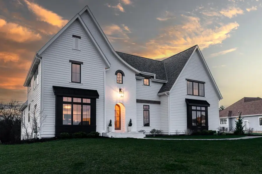 4066 Hawthorn Farm COURT, Delafield, WI 53018 - #3