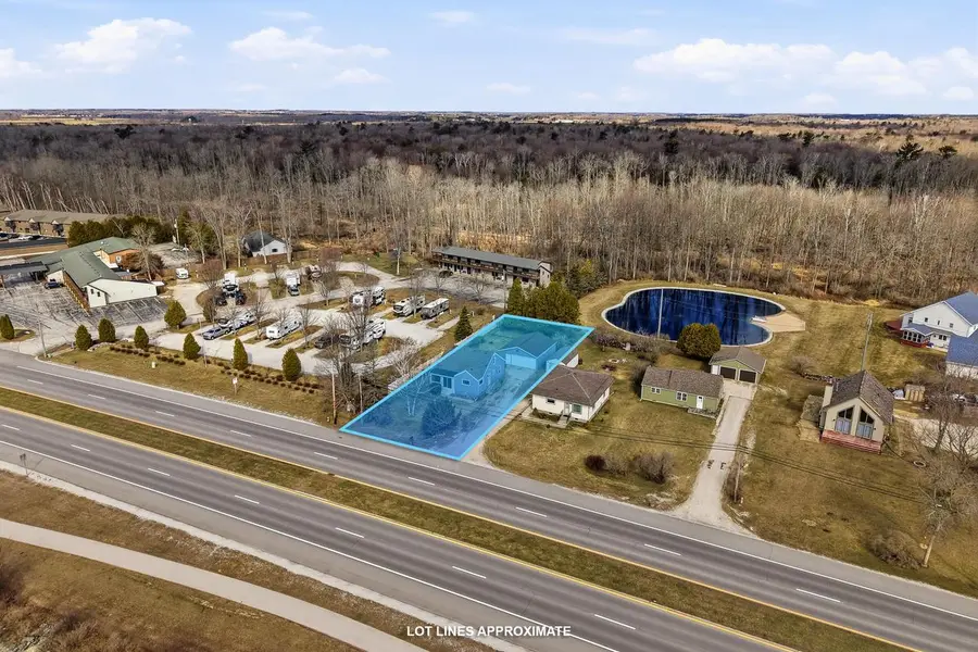 3240 Memorial DRIVE, Two Rivers, WI 54241 - #3