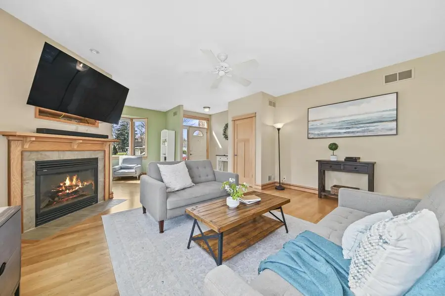 2132 N 113th STREET, Wauwatosa, WI 53226 - #3