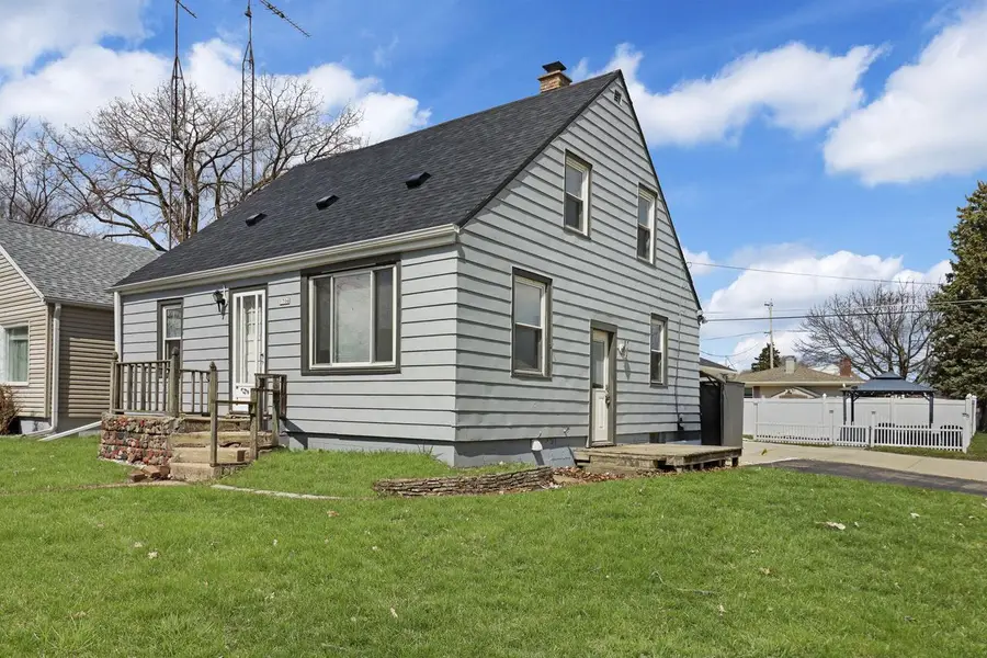 1706 Derby AVENUE, Mount Pleasant, WI 53403 - #3