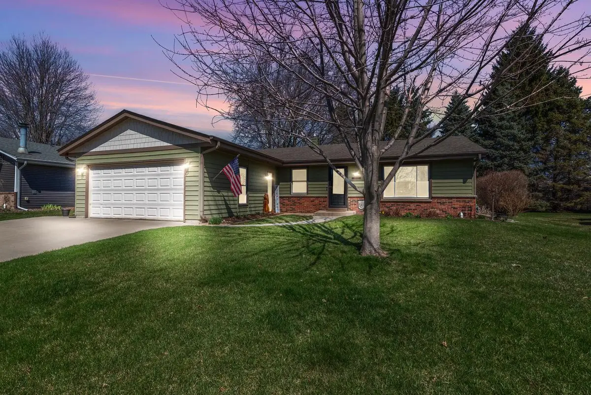 N169W20242 Wilshire DRIVE, Jackson, WI 53037 - #1