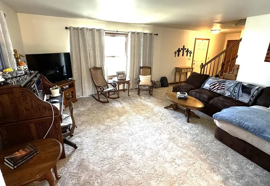 129 Columbine LANE, Sheboygan Falls, WI 53085 - #3