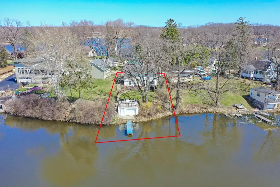 5410 W Peninsula ROAD, Waterford, WI 53185 - #2