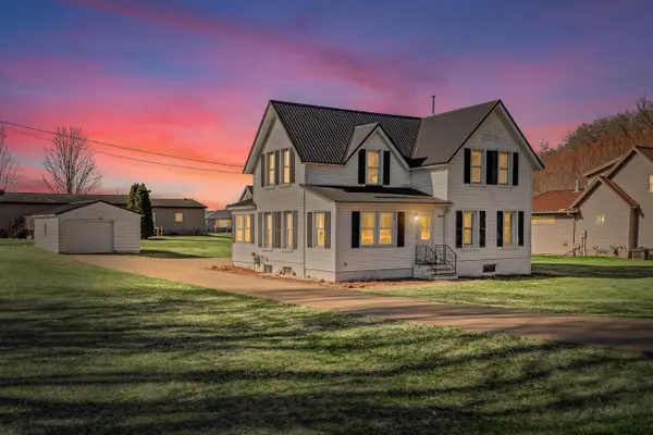 24073 Burrows ROAD, Independence, WI 54747