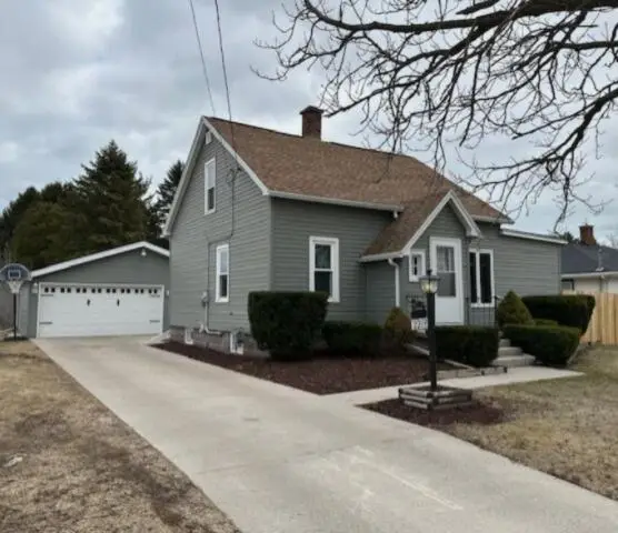 2213 S 35th STREET, Manitowoc, WI 54220 - #2