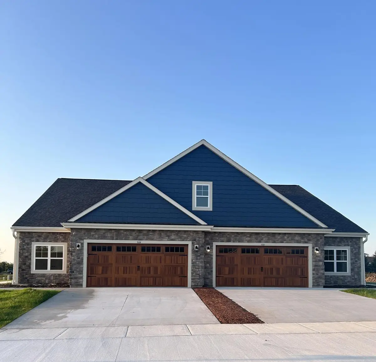 523 Firefly TRAIL #1, Hartford, WI 53027 - #1