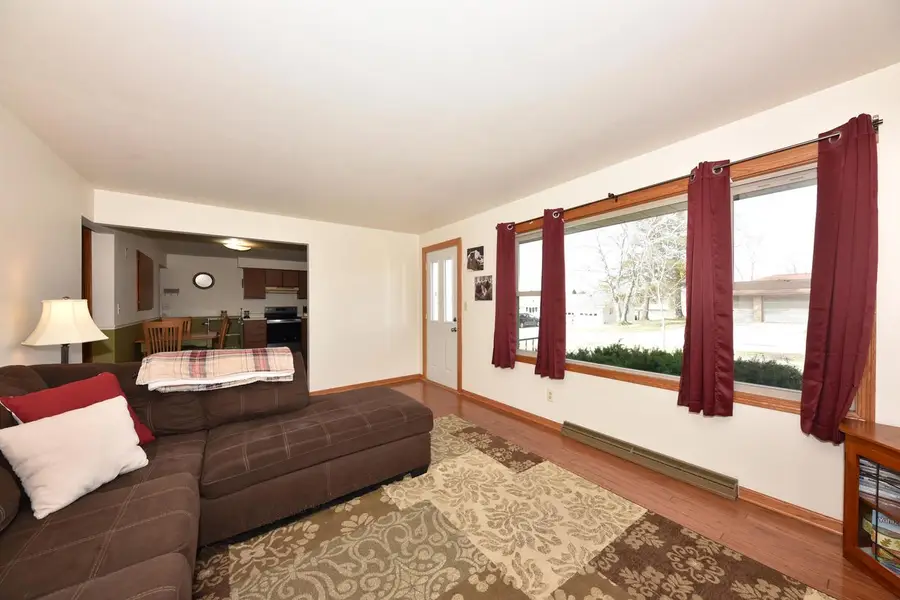 W4379 Center STREET, Waldo, WI 53093 - #2