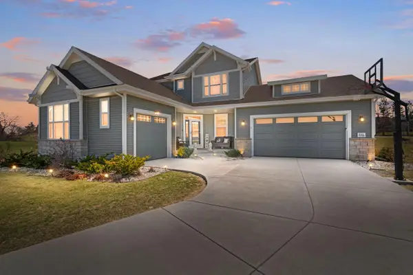 W148N10450 Blackbird POINT, Germantown, WI 53022