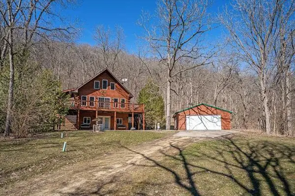 E1422 A Battle Hollow ROAD, De Soto, WI 54624