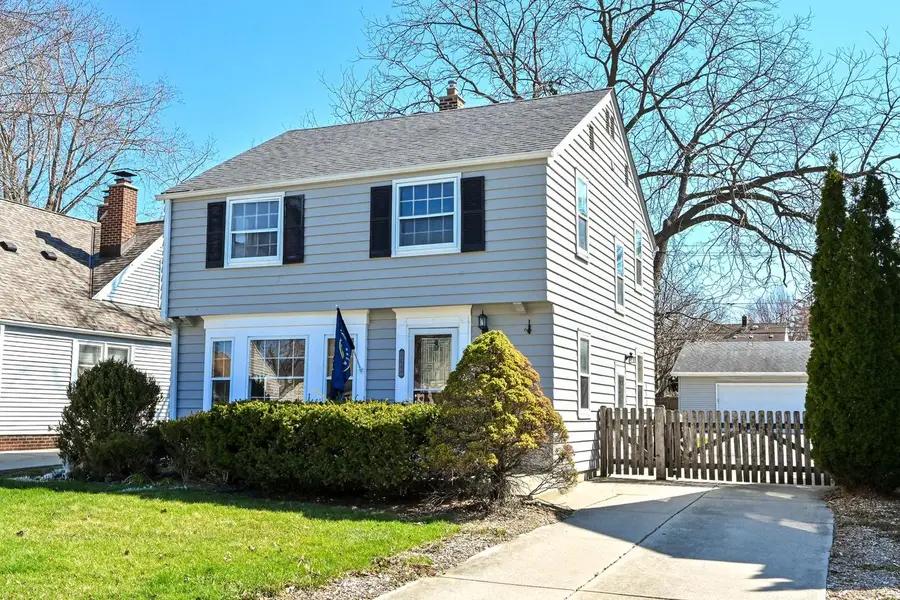 2442 S 78th STREET, West Allis, WI 53219 - #3