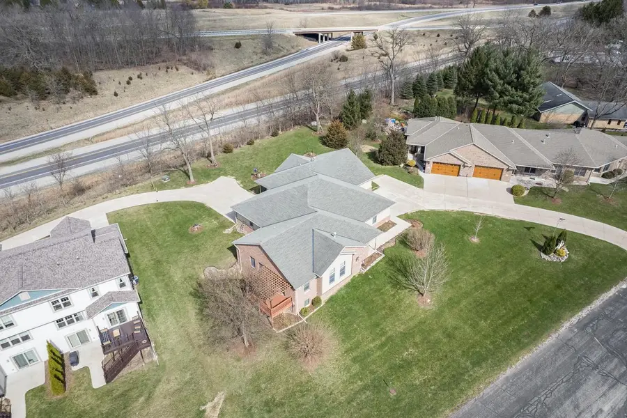 1568 East Gate DRIVE, Watertown, WI 53094 - #2