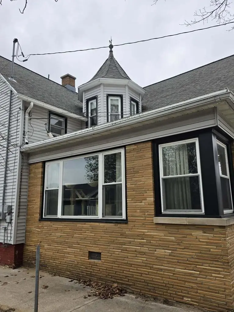 1420 Hawthorne AVENUE, Two Rivers, WI 54241 - #2