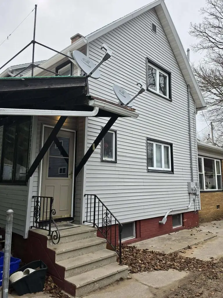 1420 Hawthorne AVENUE, Two Rivers, WI 54241 - #3