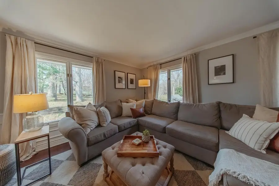 3695 Mary Cliff LANE, Brookfield, WI 53005 - #3