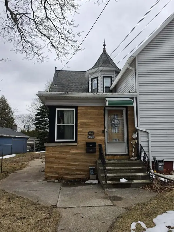 1420 Hawthorne AVENUE, Two Rivers, WI 54241