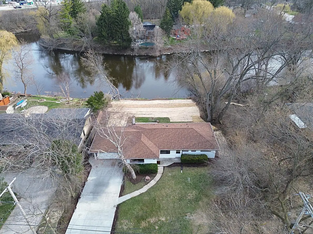 519 W Montclaire AVENUE, Glendale, WI 53217 - #1