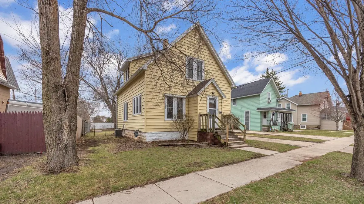 177 Everett STREET, Fond Du Lac, WI 54935 - #1