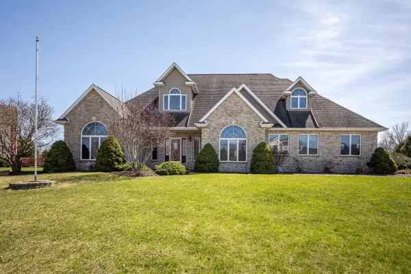 10215 83rd PLACE, Kenosha, WI 53158