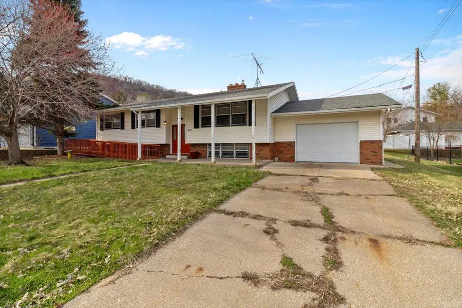 W5906 Valley PARKWAY, La Crosse, WI 54601 - #2