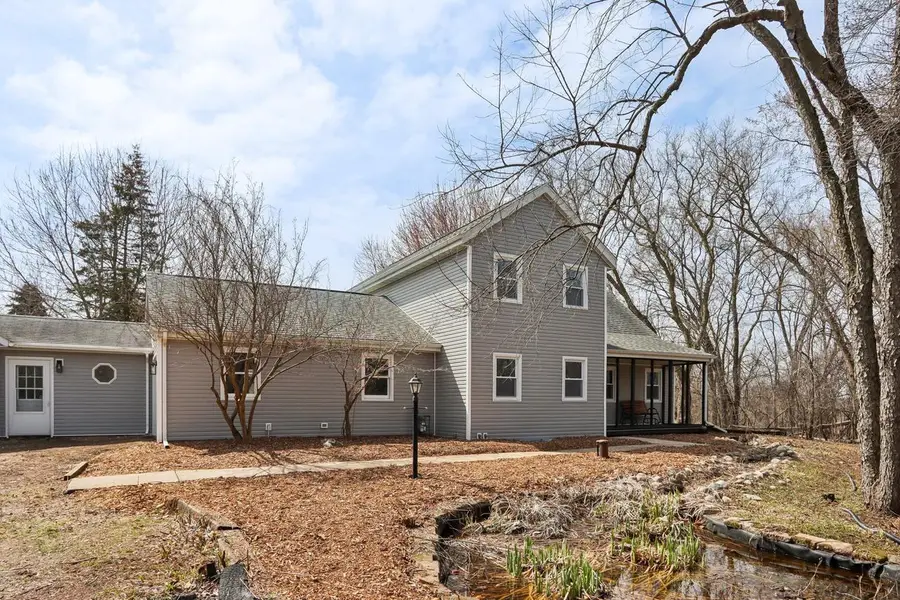 N87W36989 Mapleton ROAD, Oconomowoc, WI 53066 - #2