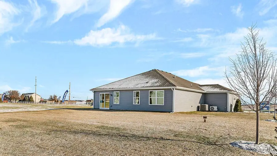 573 Revere STREET, Burlington, WI 53105 - #2